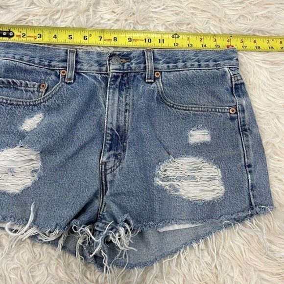 Levi's 550 Jean Shorts Women's 32” Waist Distressed Mens 34 Cut-Off Denim - Picture 4 of 10